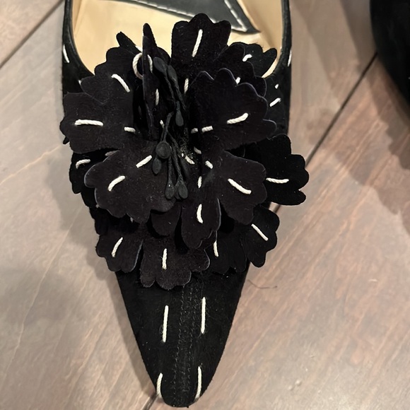 Gorgeous Roman Tenza Suede Heels - Picture 4 of 5